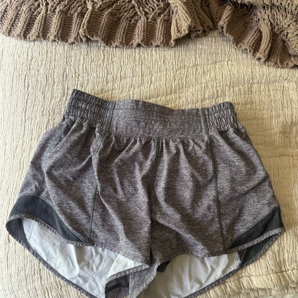 Lululemon Hotty Hot High Rise 2.5